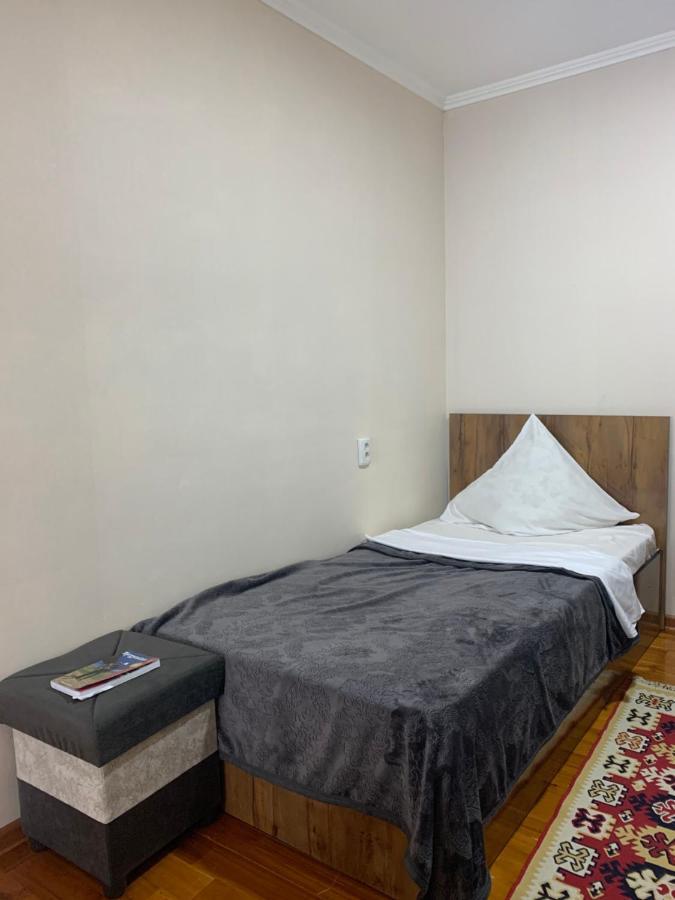 Astoria B&B Ош Екстериор снимка